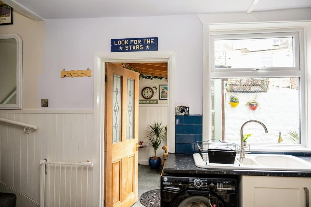 Holiday home Spacious Charming Near And Sea