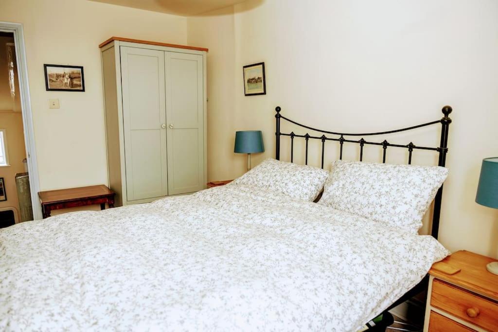 Spacious Charming Near And Sea * Hornsea